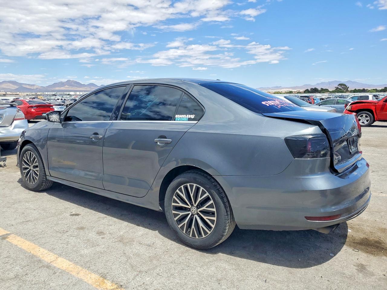 2017 VOLKSWAGEN JETTA S photo 3