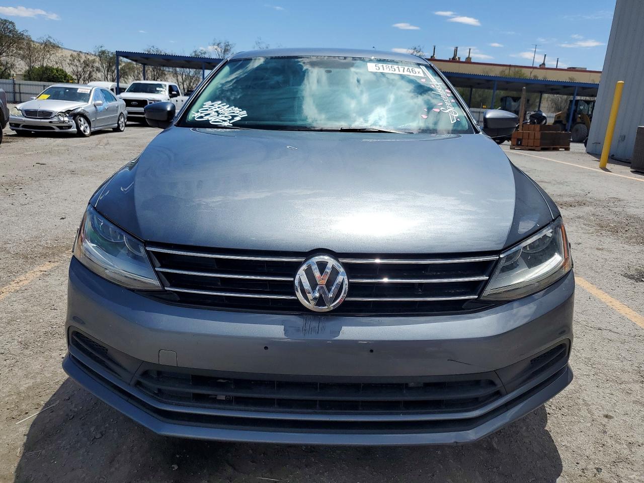 2017 VOLKSWAGEN JETTA S photo 9