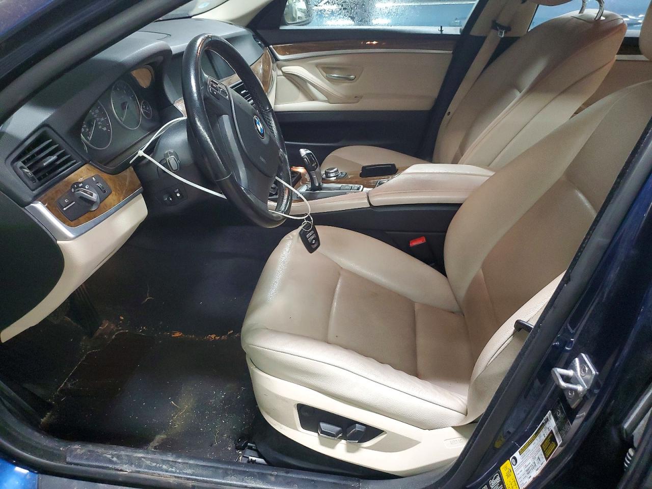 2011 BMW 535 XI photo 13