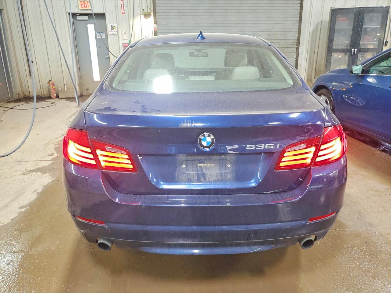 2011 BMW 535 XI photo 11