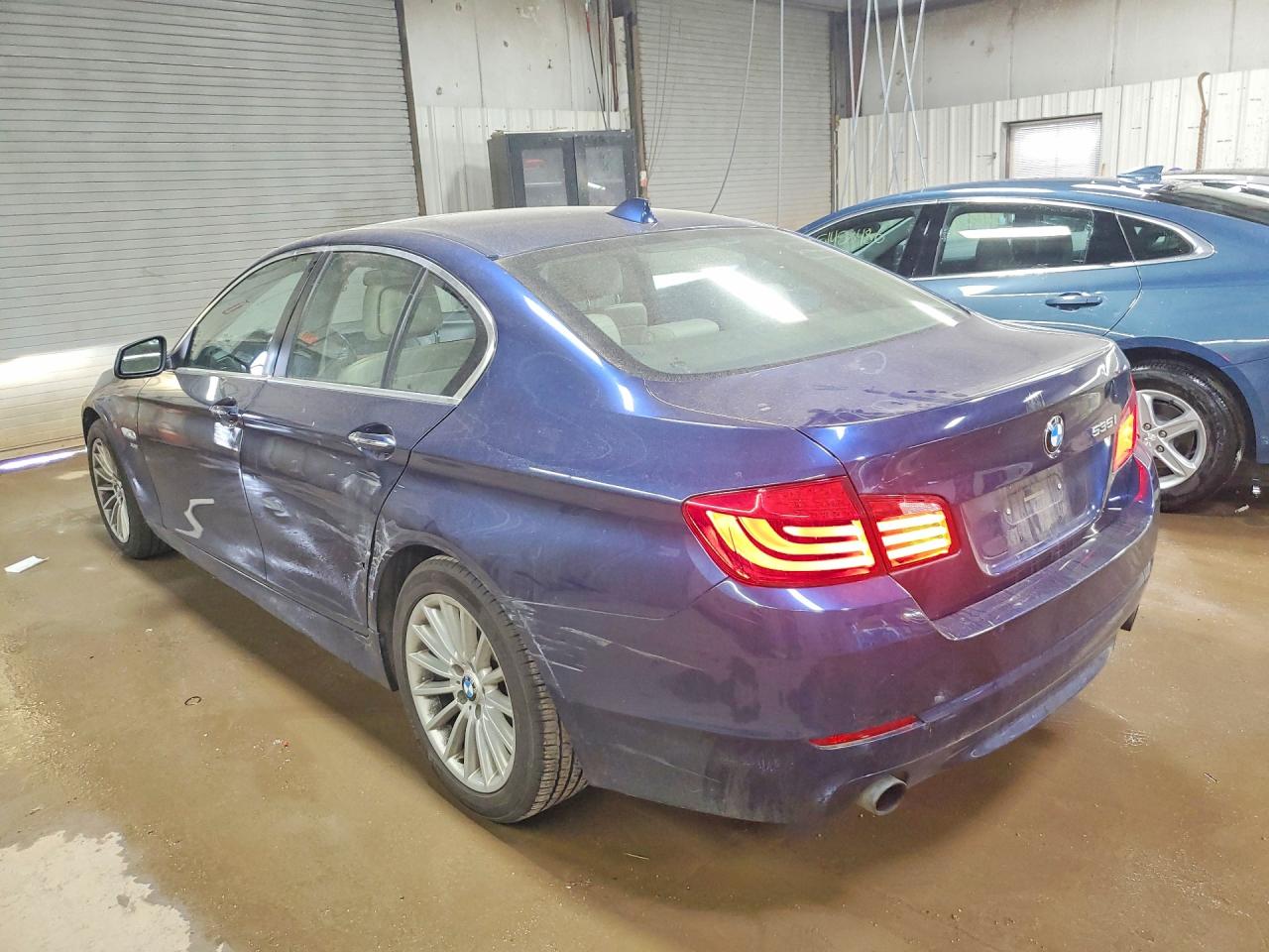 2011 BMW 535 XI photo 3