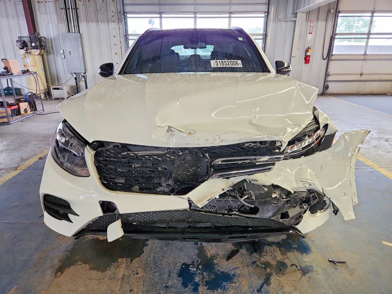 2017 MERCEDES-BENZ GLC 300 4MATIC photo 5