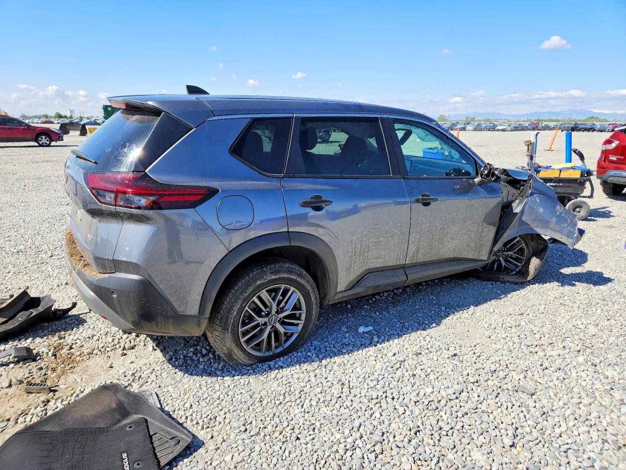 2023 NISSAN ROGUE S photo 3