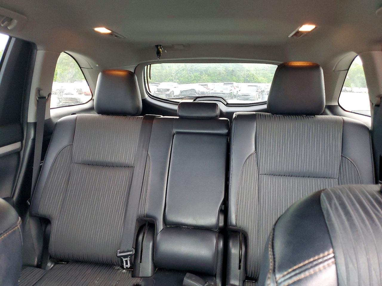 2019 TOYOTA HIGHLANDER LE PLUS photo 10