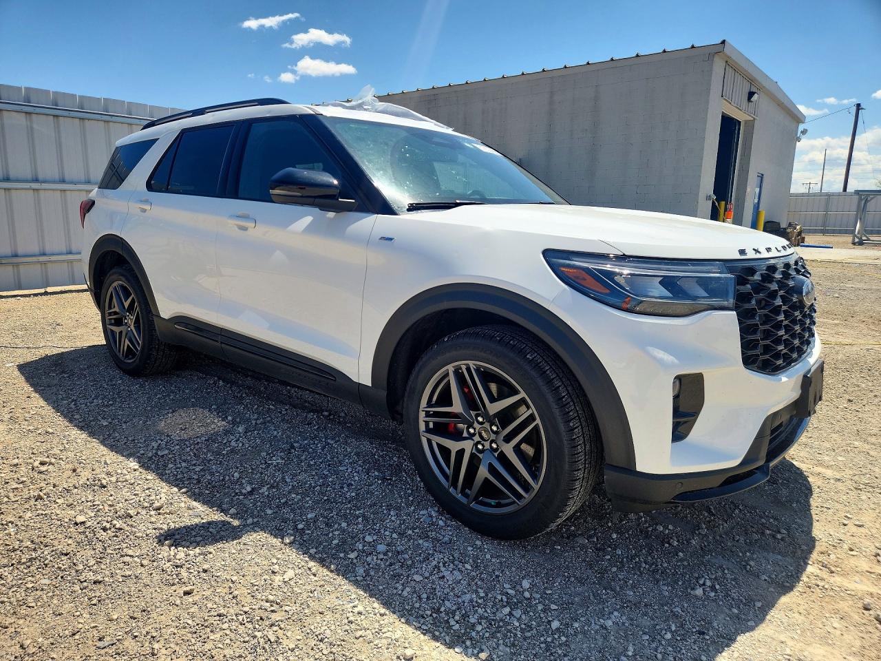 2025 FORD EXPLORER ST-LINE photo 7
