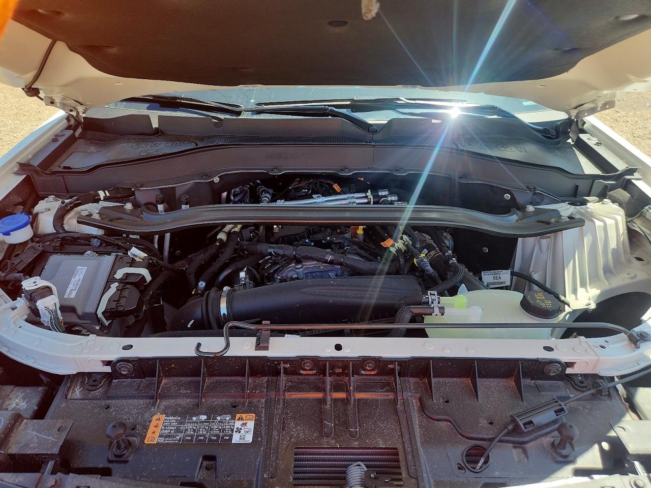 2025 FORD EXPLORER ST-LINE photo 23