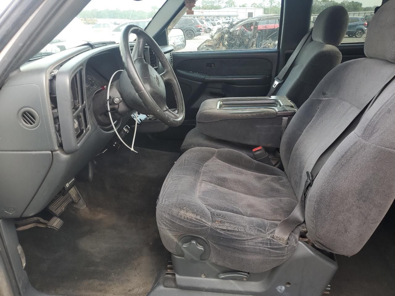 2000 CHEVROLET SILVERADO C1500 photo 7