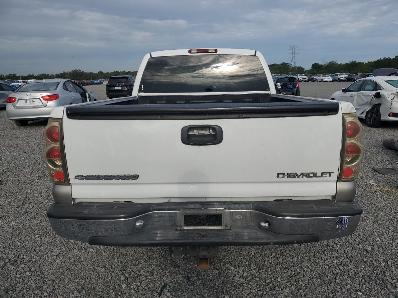 2000 CHEVROLET SILVERADO C1500 photo 6