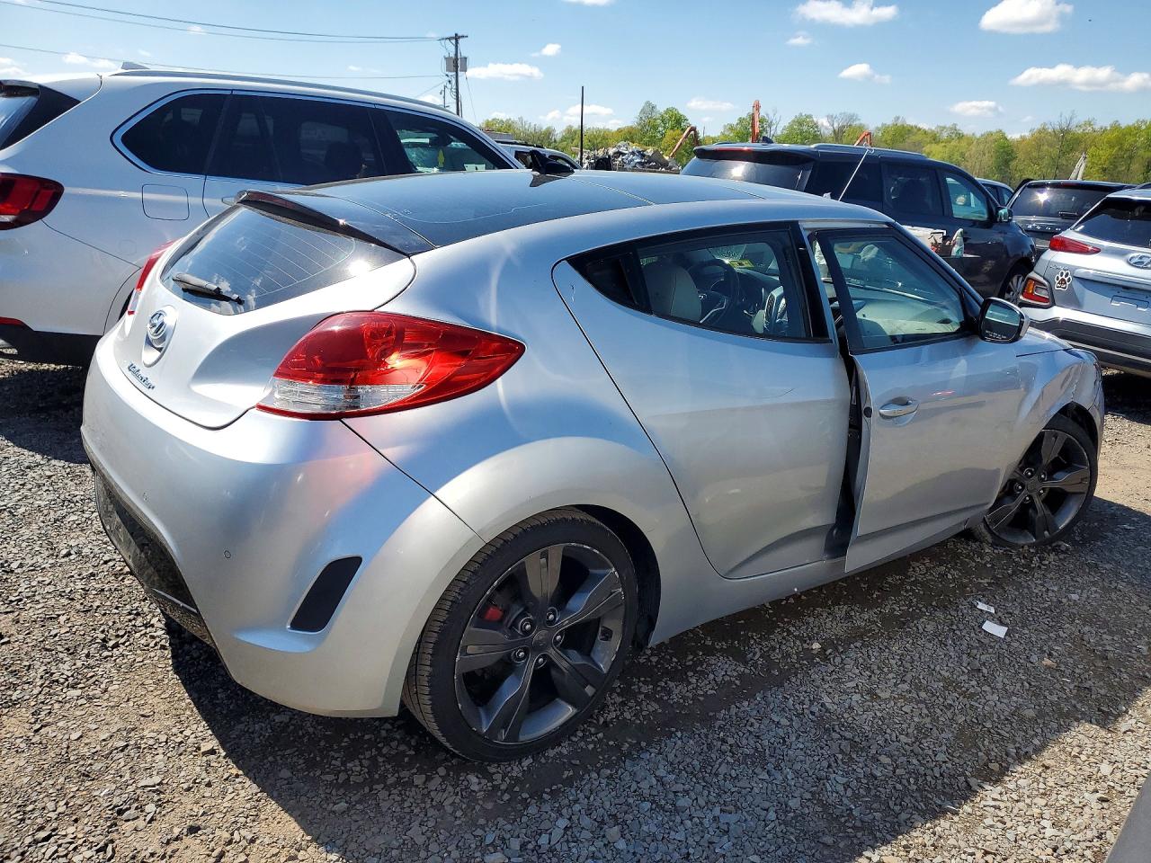 2012 HYUNDAI VELOSTER BASE photo 5