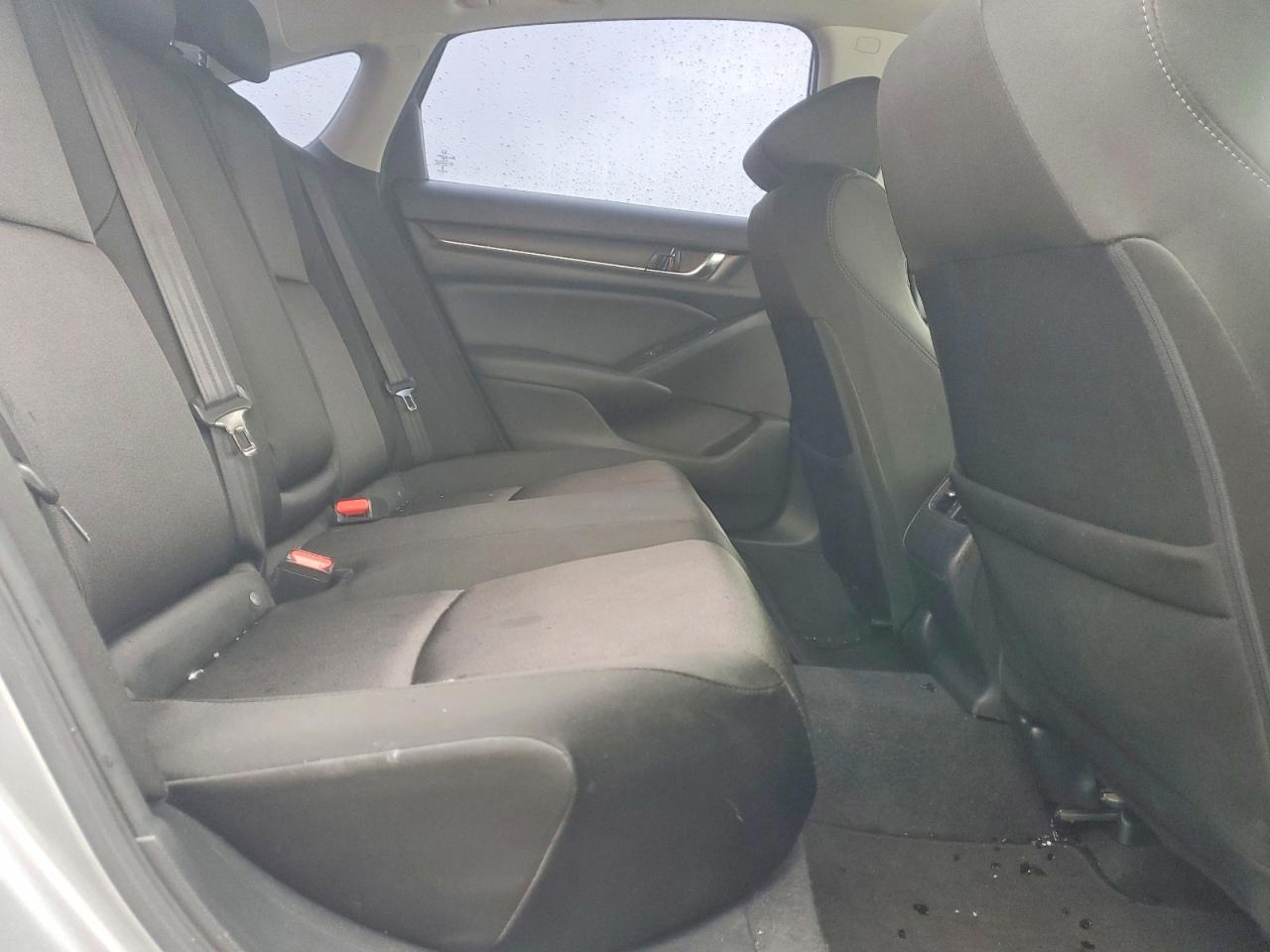 2020 HONDA ACCORD EX photo 28