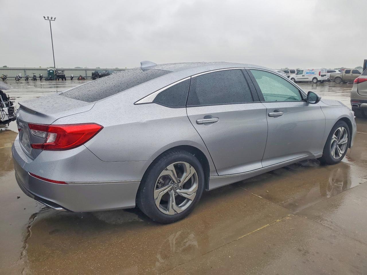 2020 HONDA ACCORD EX photo 7