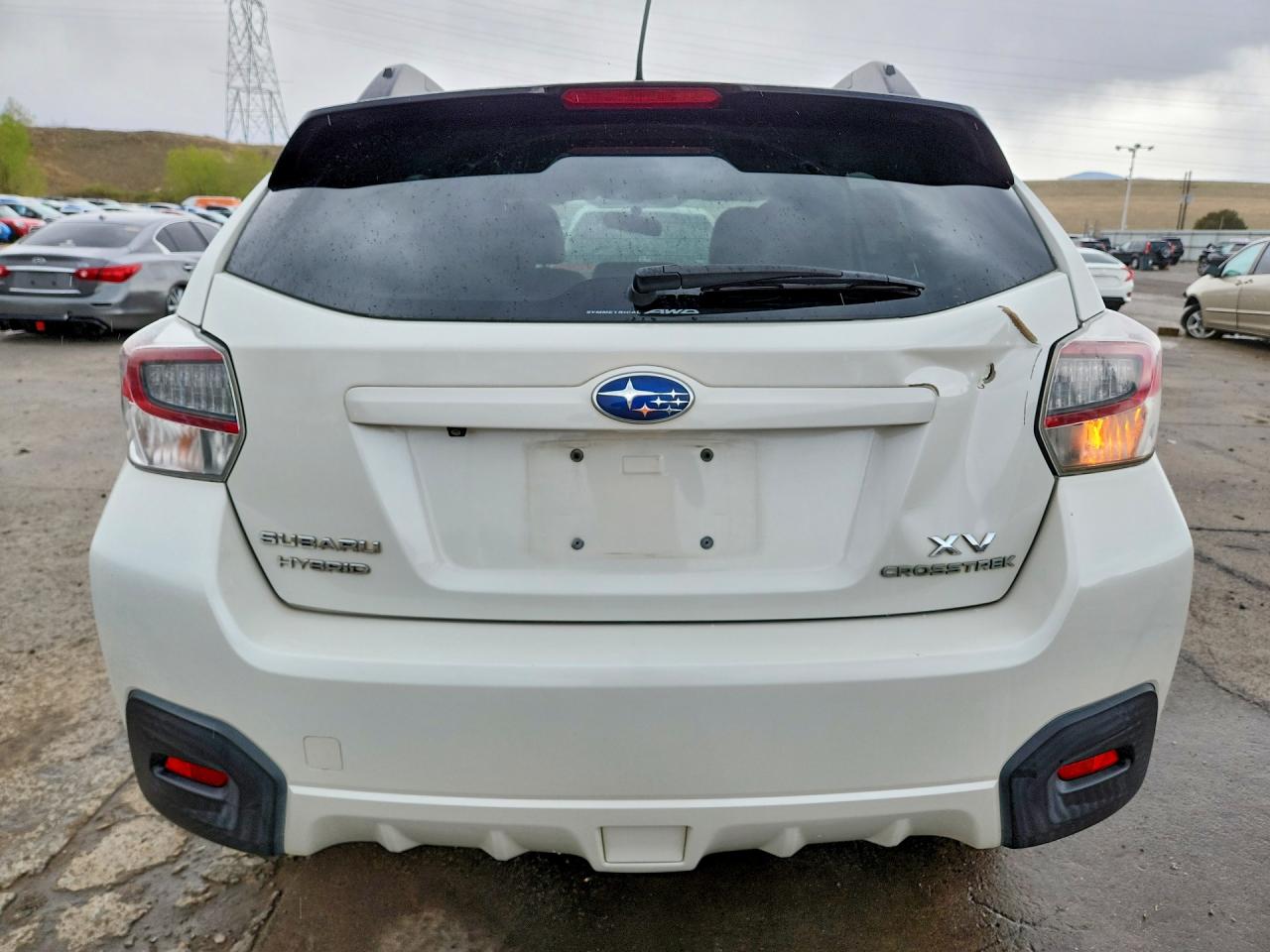 2015 SUBARU XV CROSSTREK 2.0I HYBRID TOURING photo 6