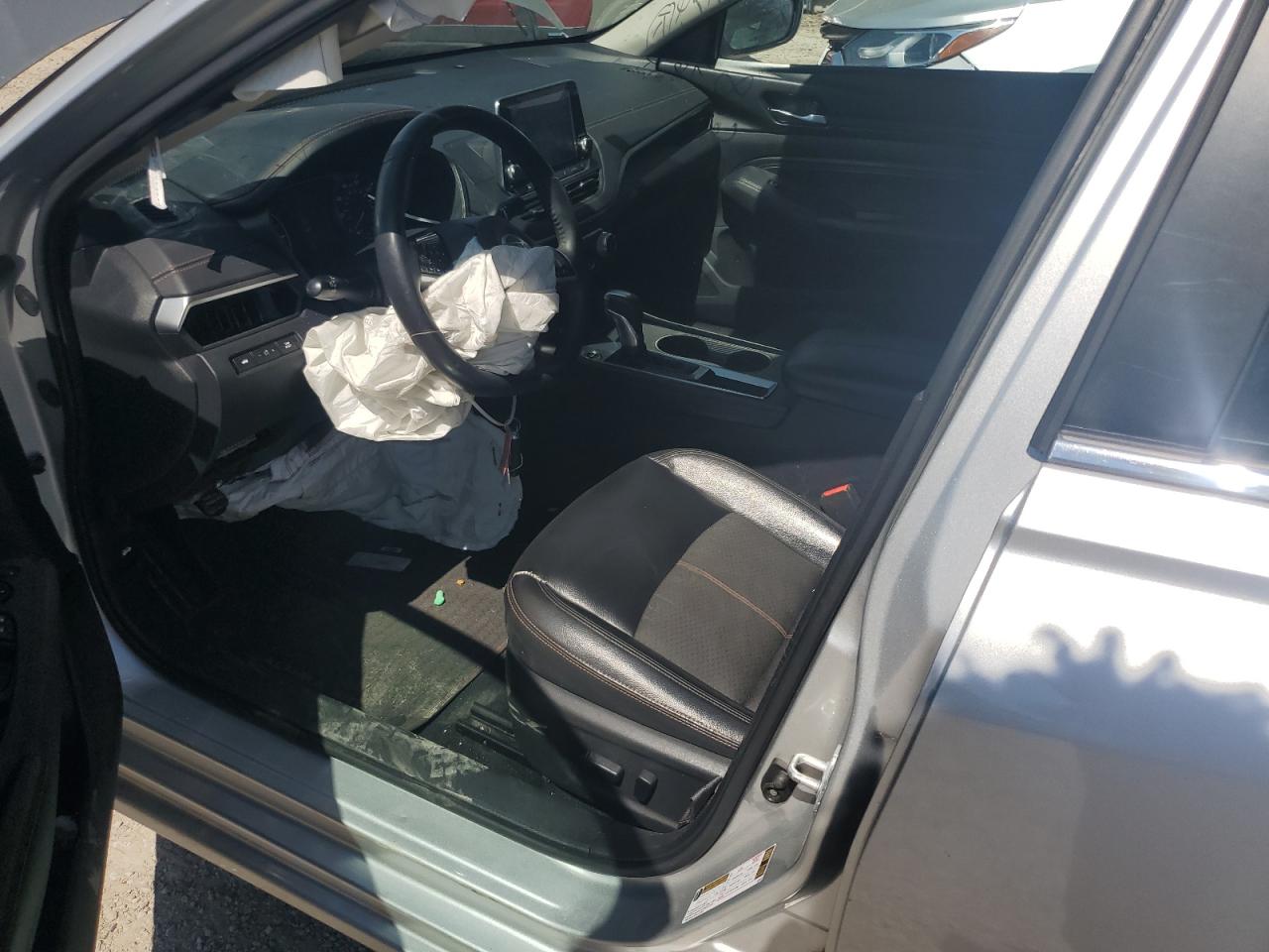 2019 NISSAN ALTIMA SR photo 13