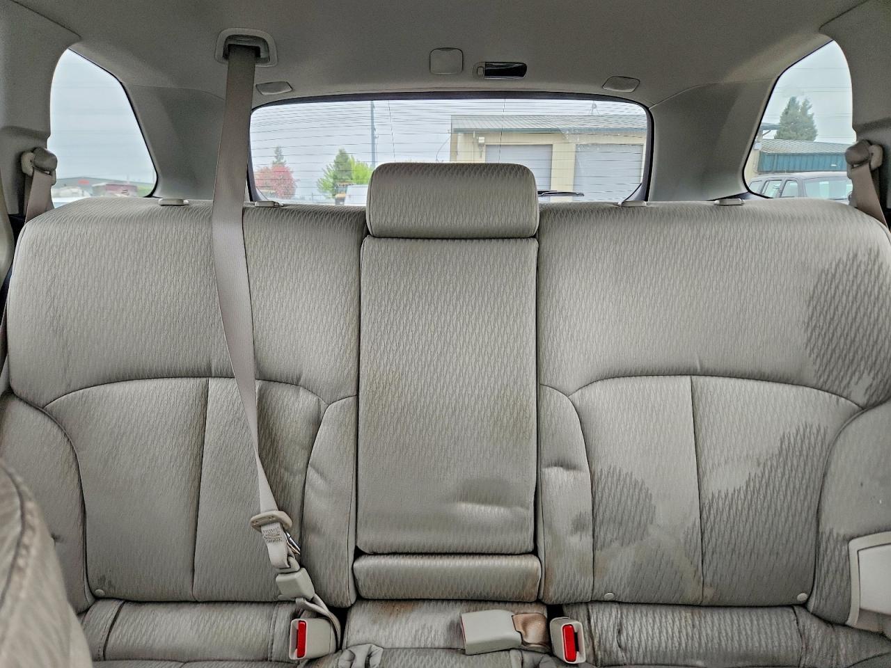 2010 SUBARU OUTBACK 2.5I PREMIUM photo 28
