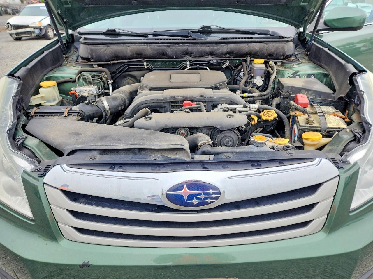 2010 SUBARU OUTBACK 2.5I PREMIUM photo 34