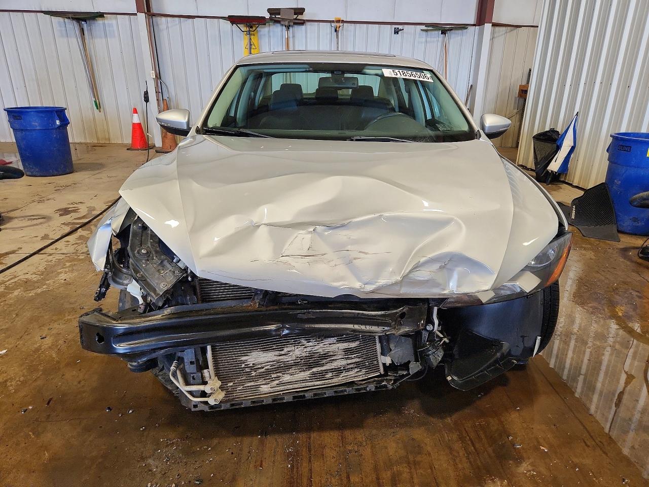 2012 VOLKSWAGEN PASSAT SE photo 13