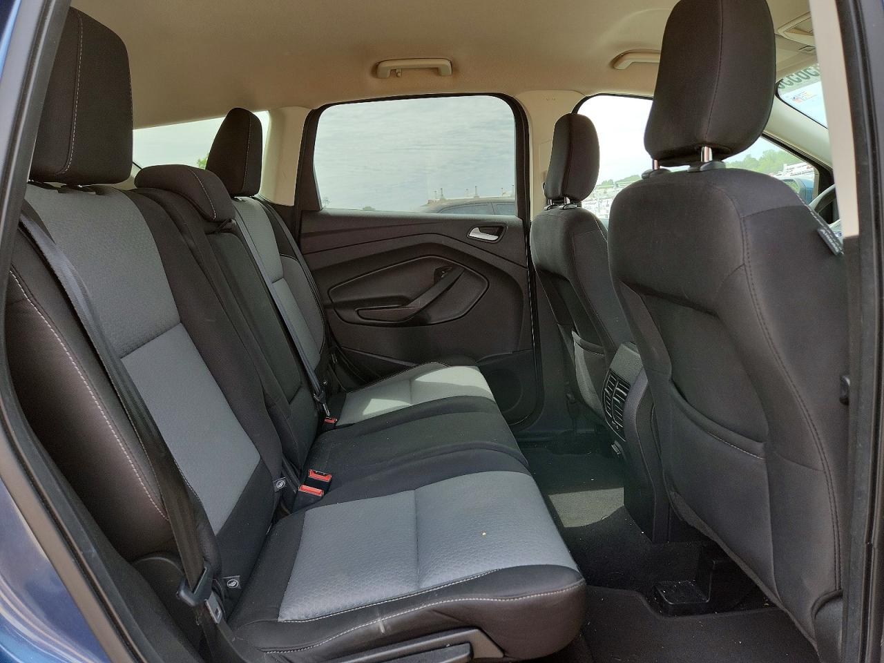 2018 FORD ESCAPE SE photo 31