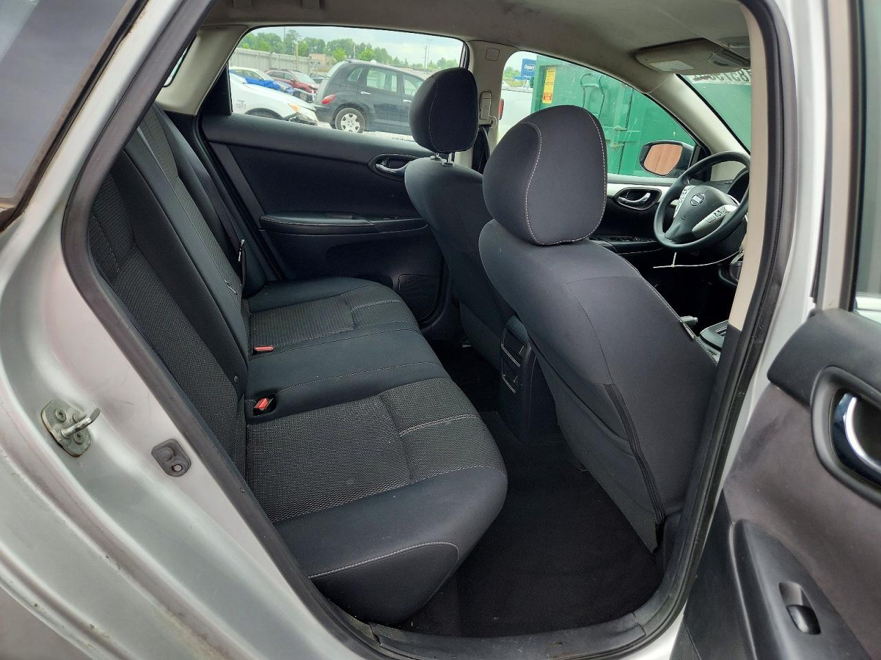 2017 NISSAN SENTRA S photo 19