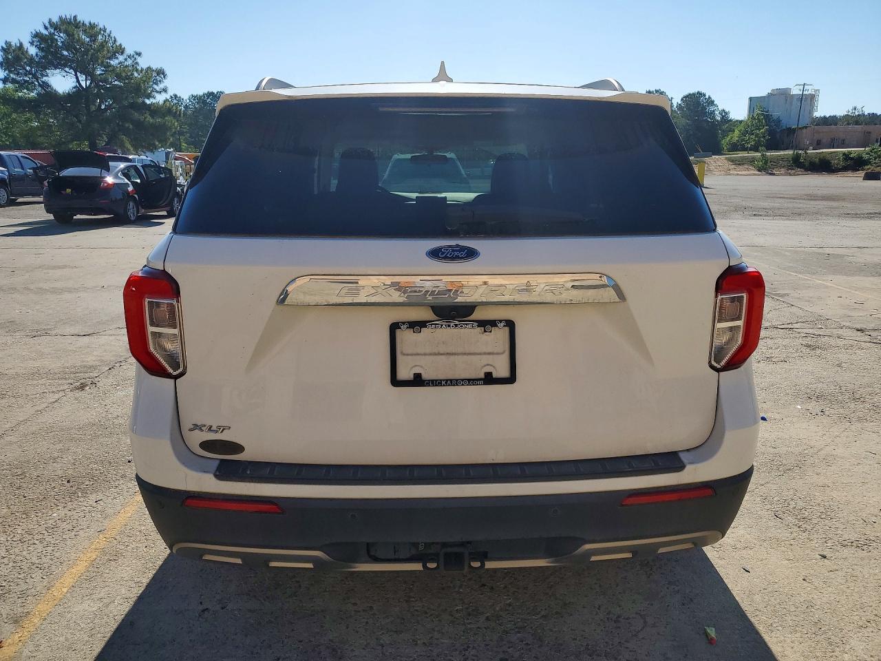 2021 FORD EXPLORER XLT photo 11