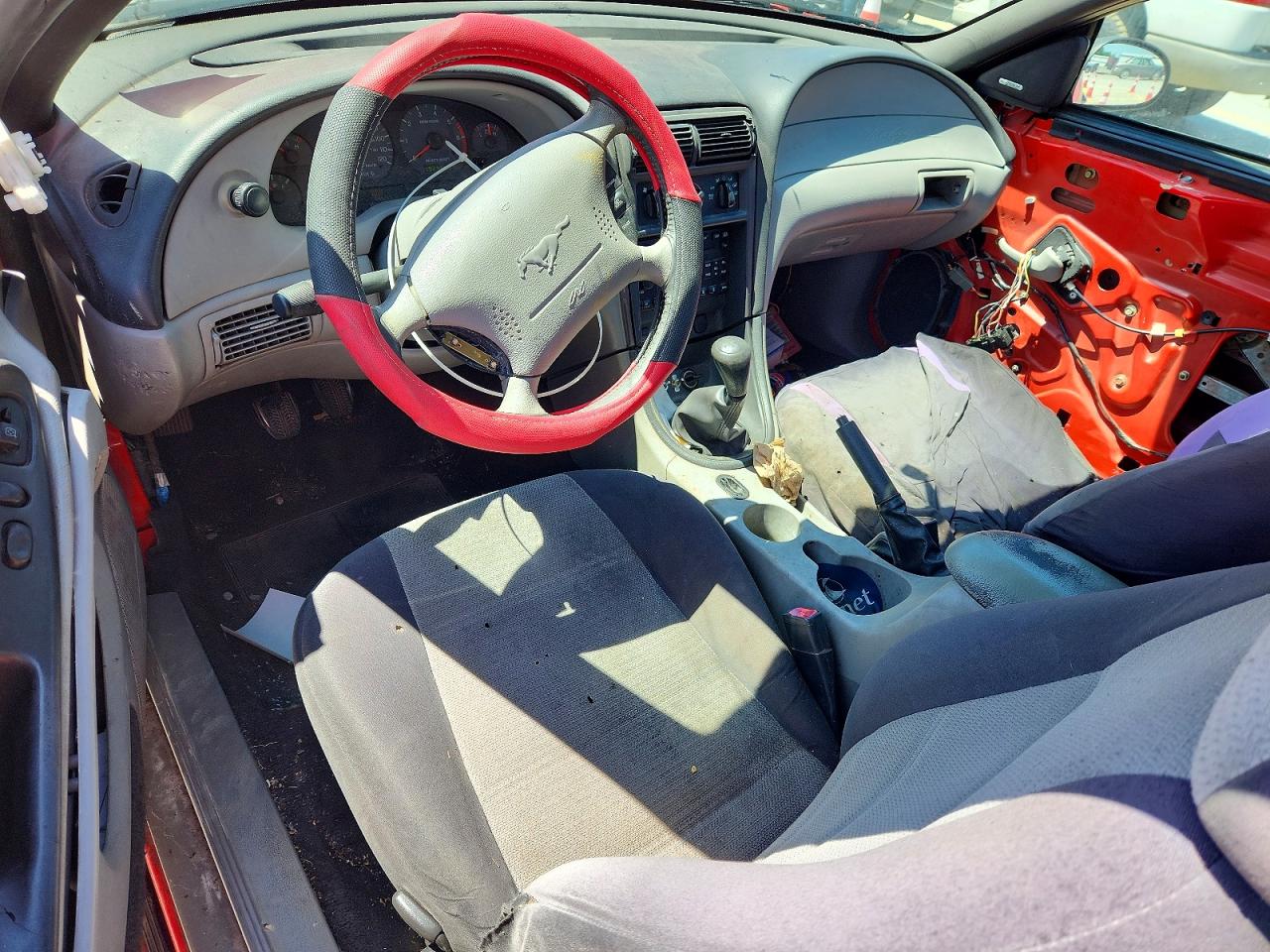 2001 FORD MUSTANG photo 15