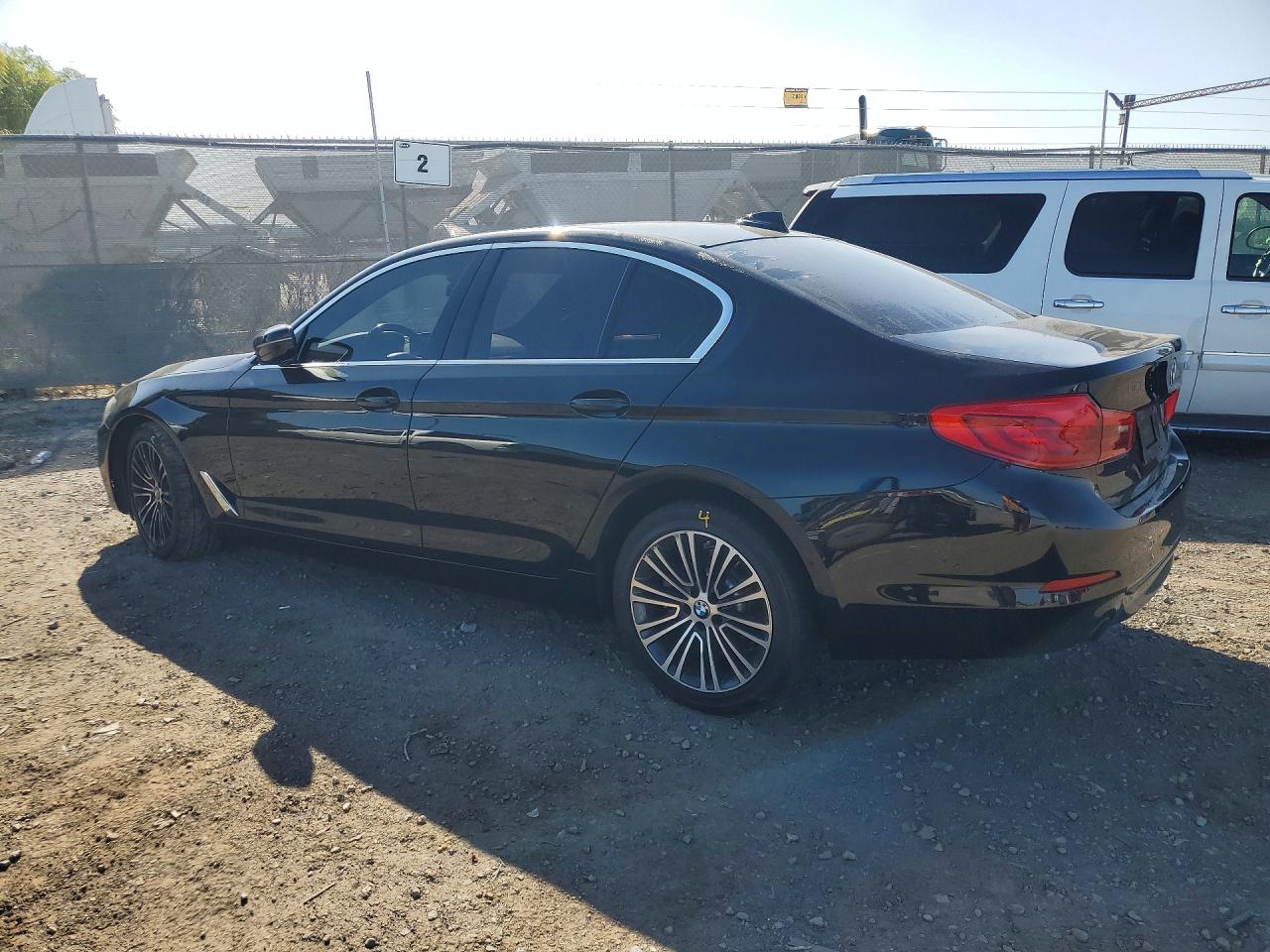 2020 BMW 530 I photo 4