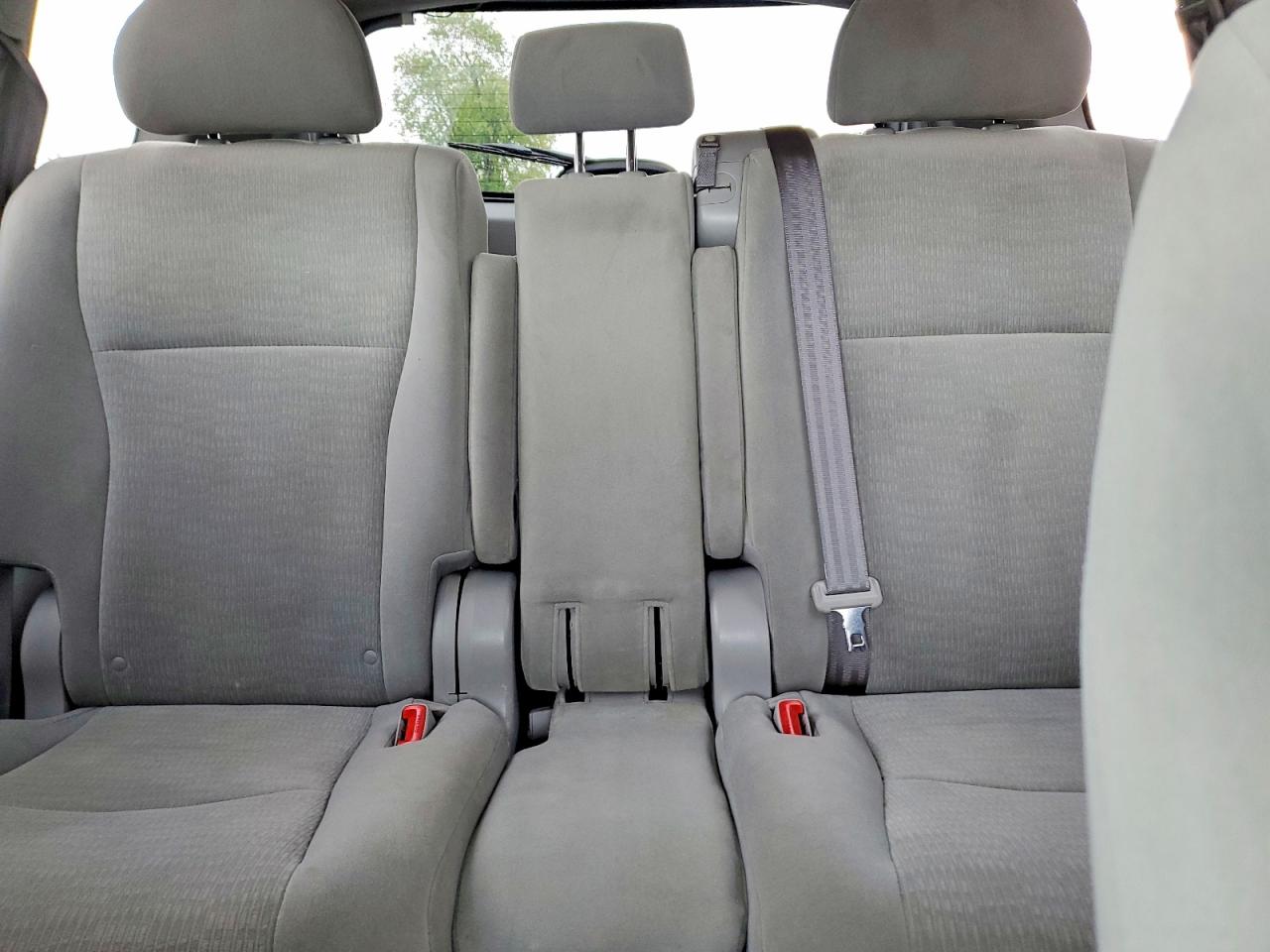 2013 TOYOTA HIGHLANDER PLUS photo 10