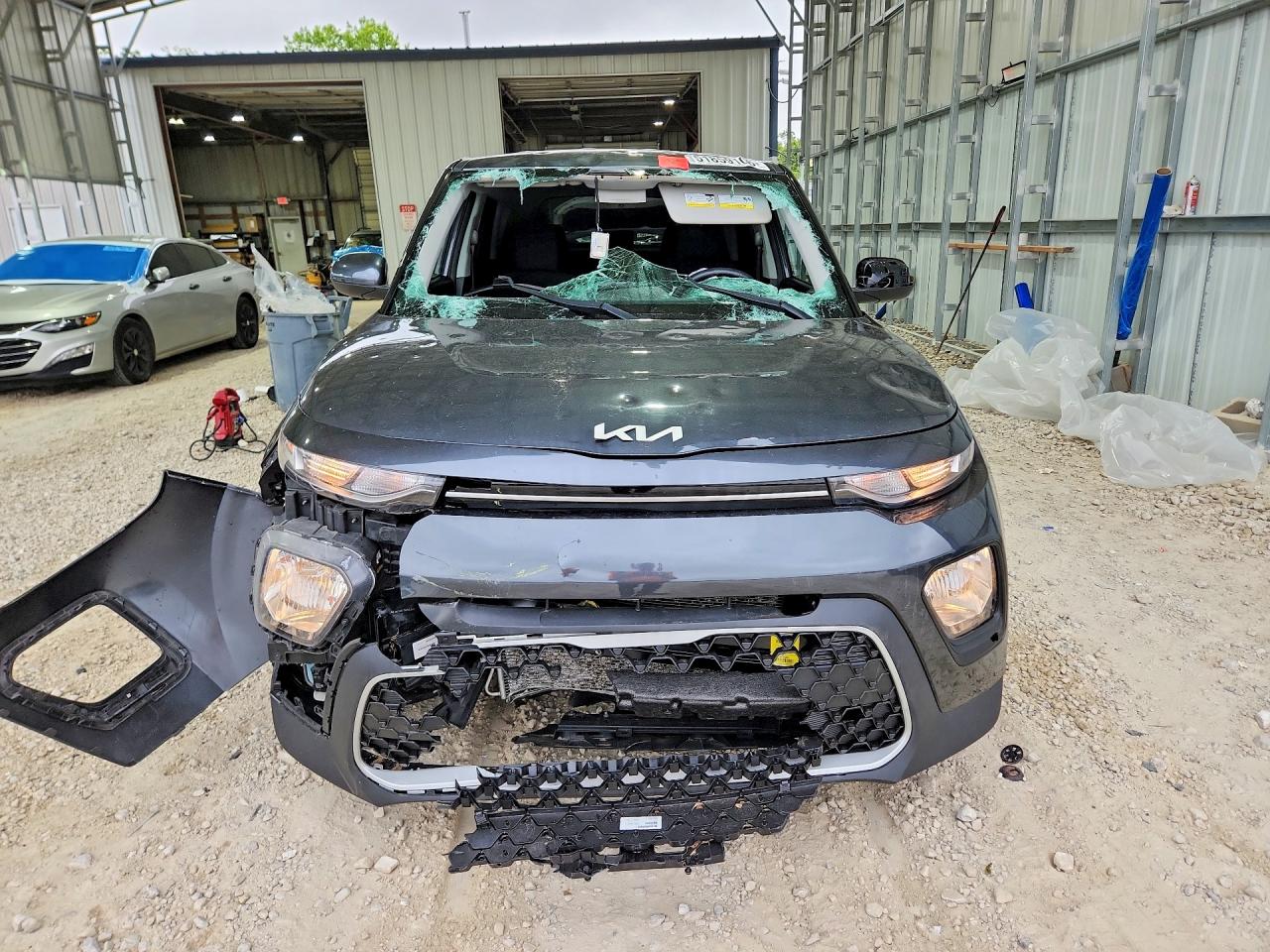 2022 KIA SOUL LX photo 13