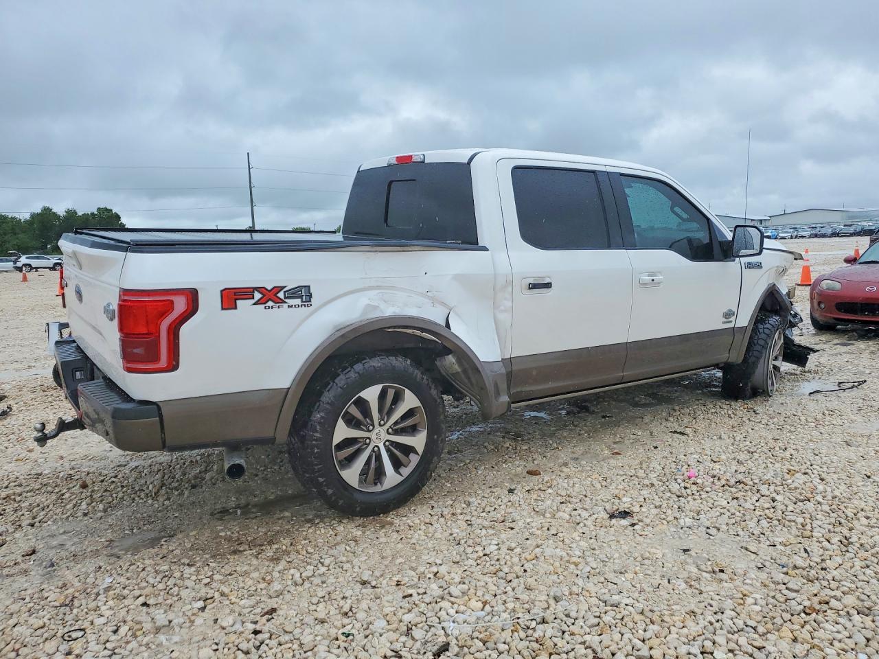 2017 FORD F150 SUPERCREW photo 5