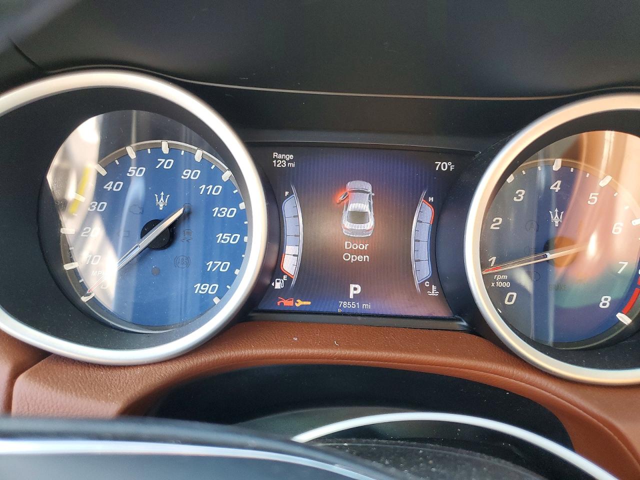 2016 MASERATI GHIBLI photo 25