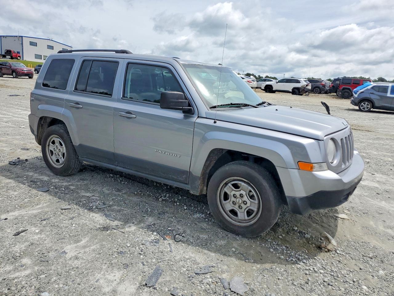 2014 JEEP PATRIOT SPORT photo 7