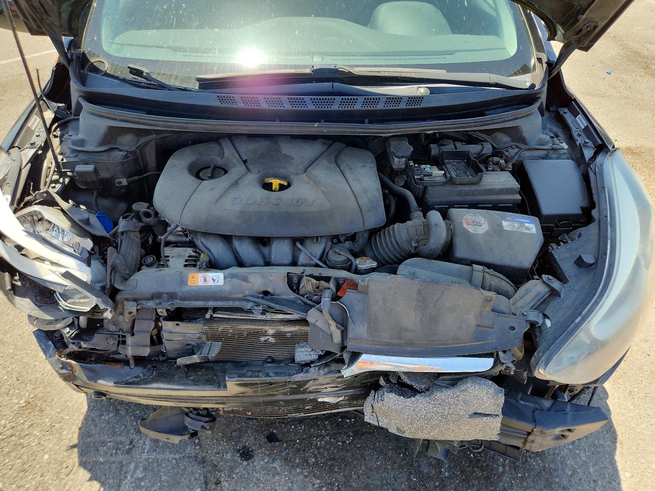 2014 HYUNDAI ELANTRA SE photo 21