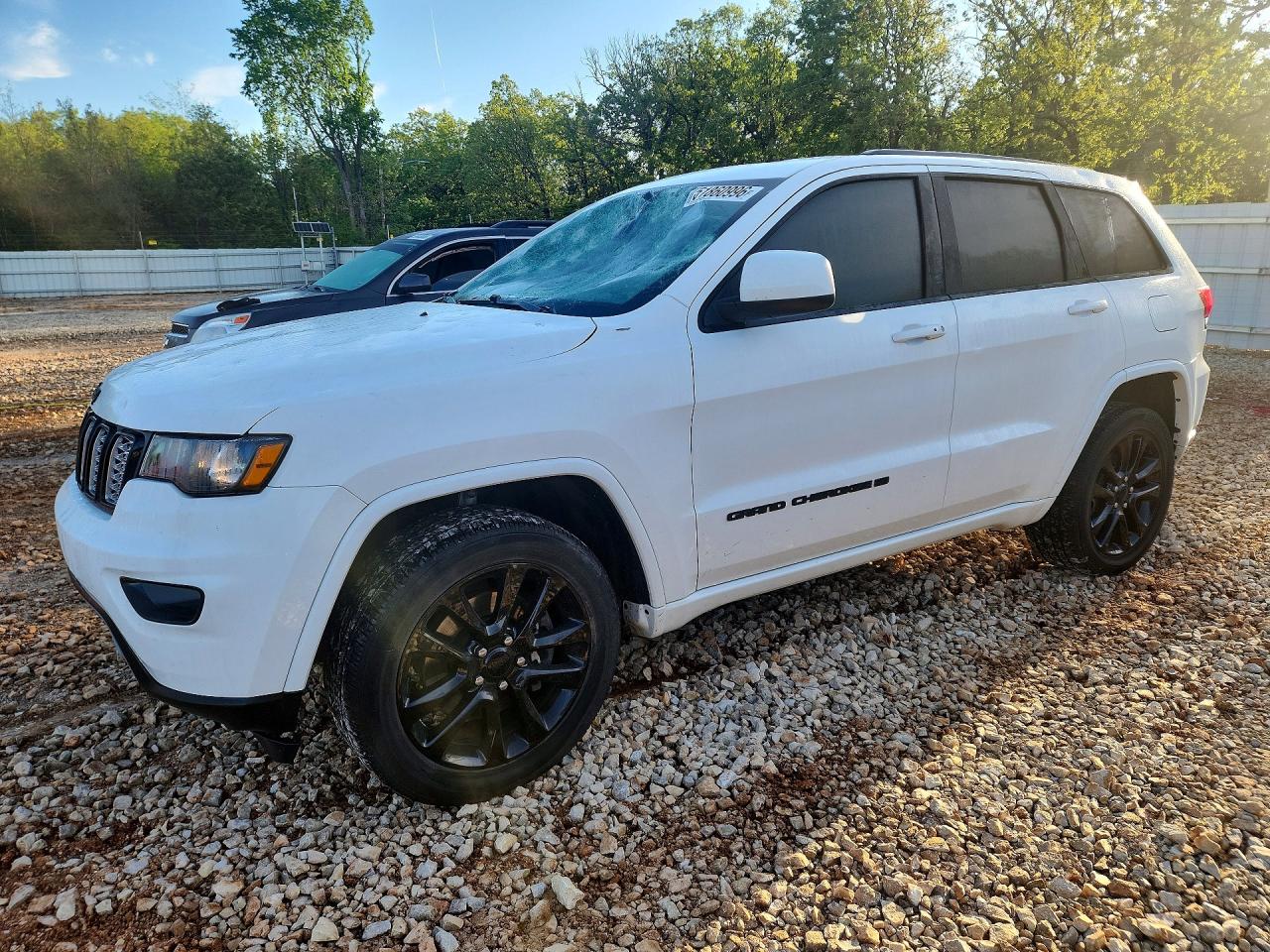 2022 JEEP GRAND CHEROKEE