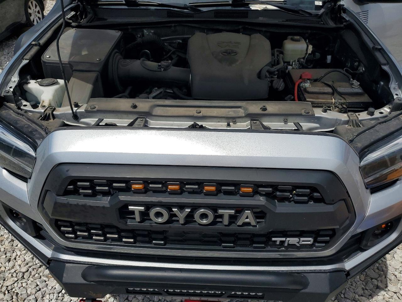 2022 TOYOTA TACOMA TRD OFF-ROAD photo 31