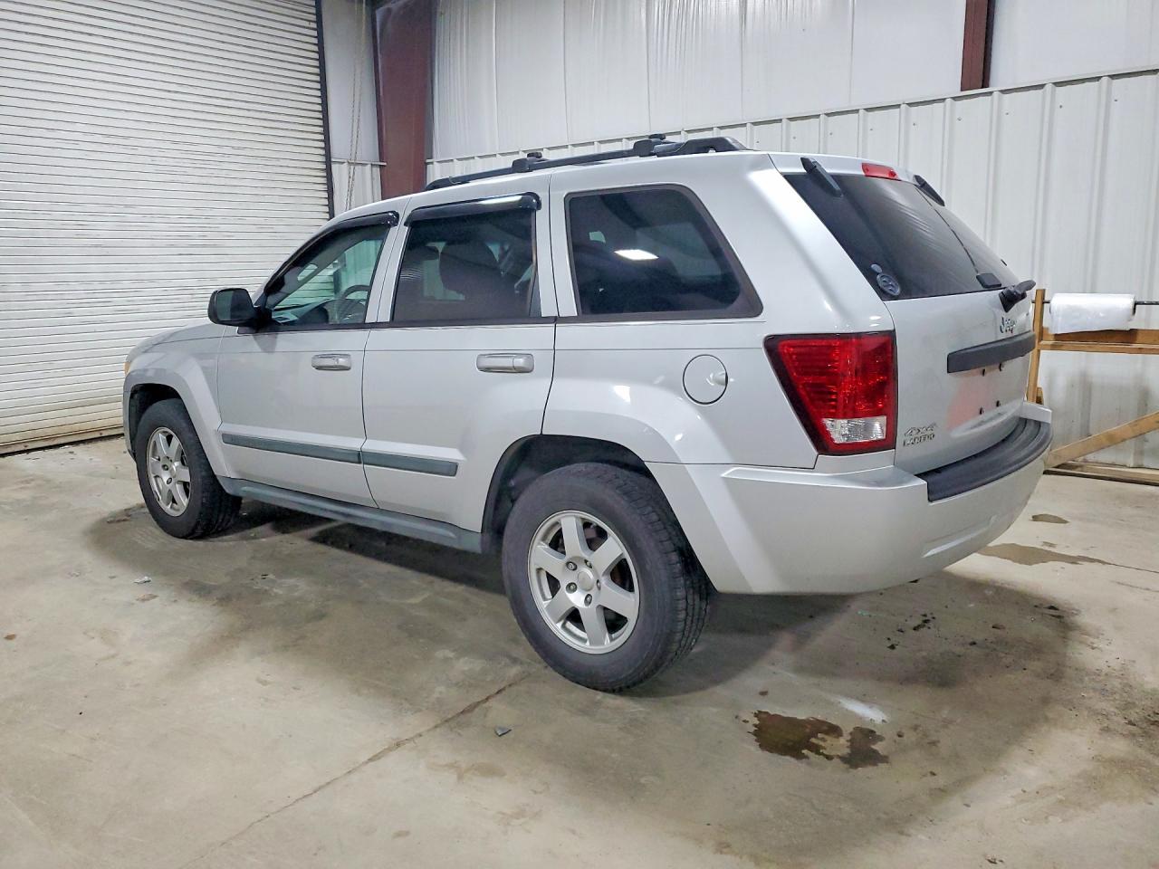 2008 JEEP GRAND CHEROKEE LAREDO photo 3