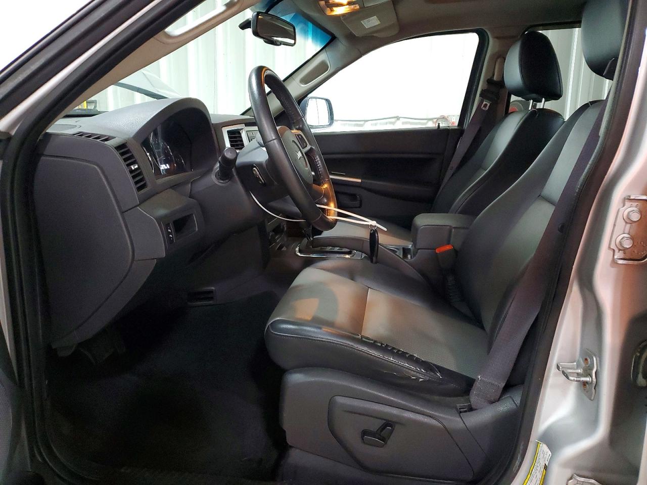 2008 JEEP GRAND CHEROKEE LAREDO photo 13