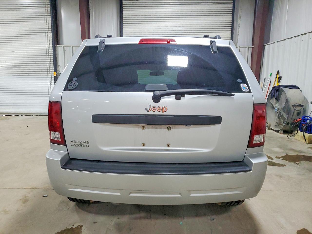 2008 JEEP GRAND CHEROKEE LAREDO photo 11