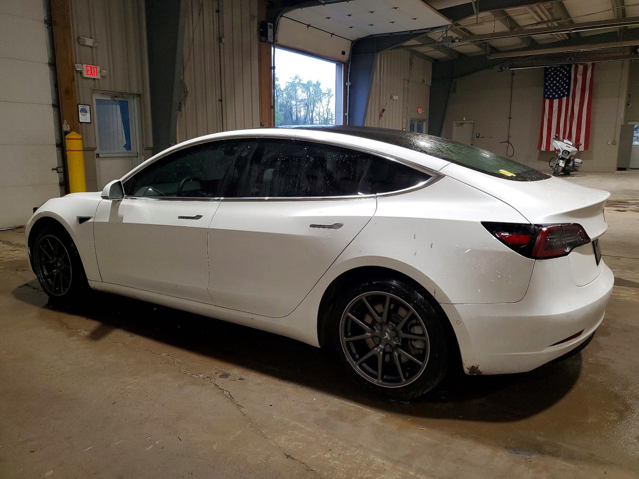 2020 TESLA MODEL 3 photo 4