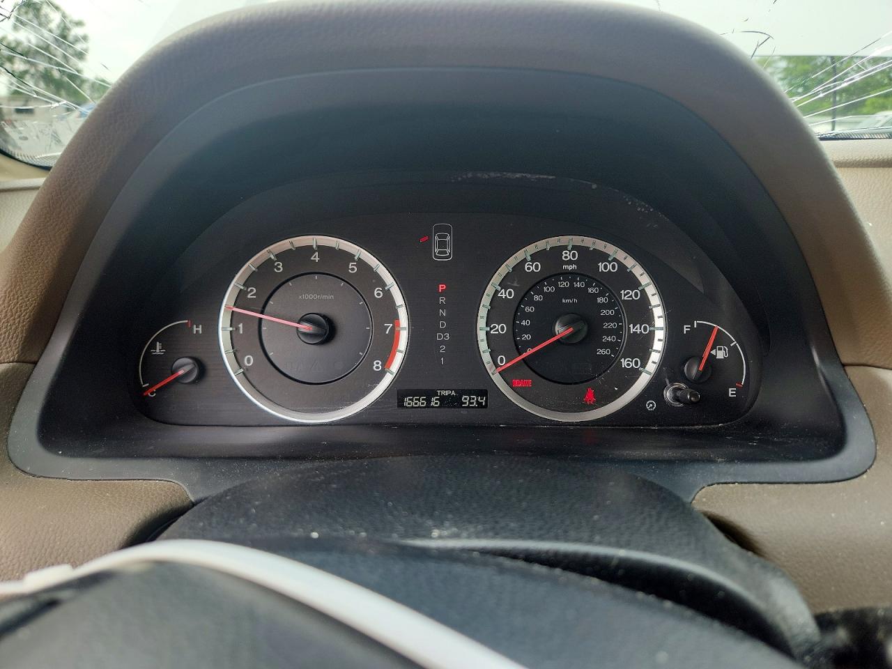 2009 HONDA ACCORD LX photo 17