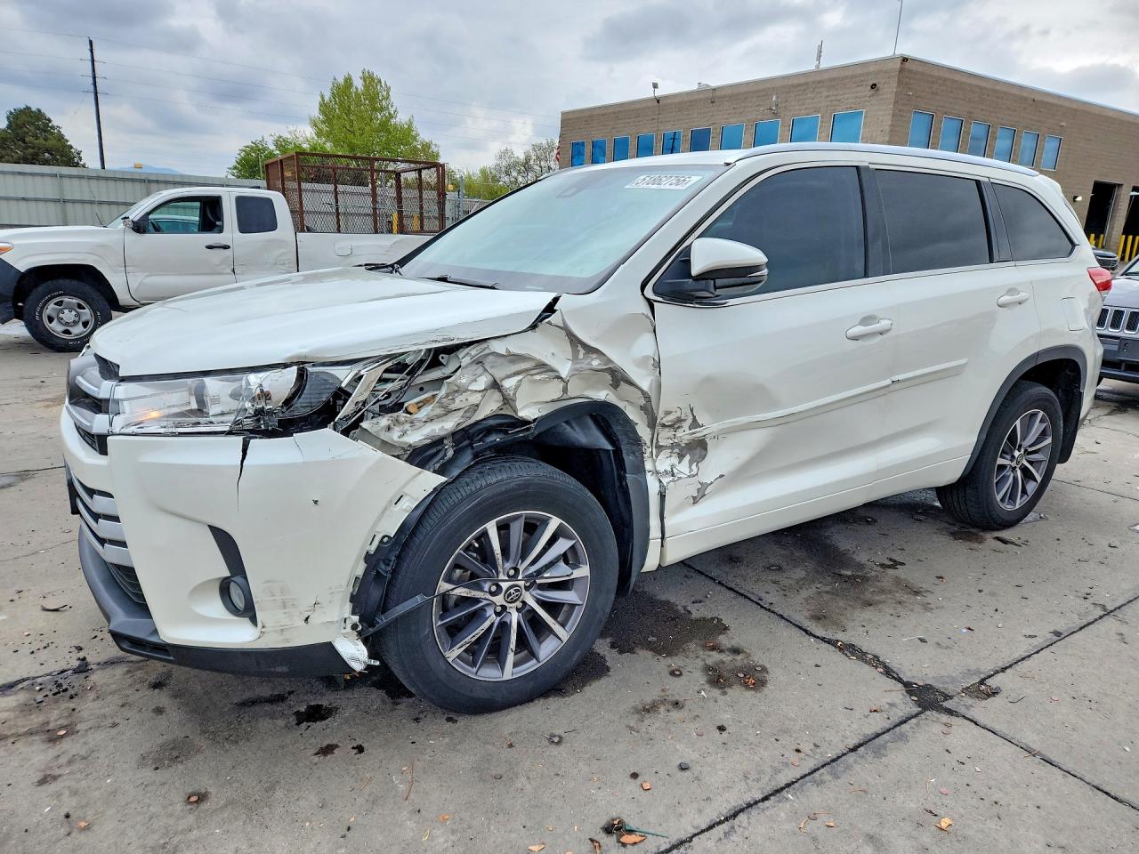 2018 TOYOTA HIGHLANDER