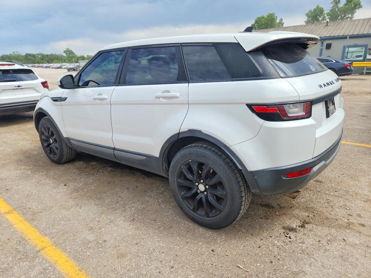 2016 LAND ROVER RANGE ROVER EVOQUE SE photo 3