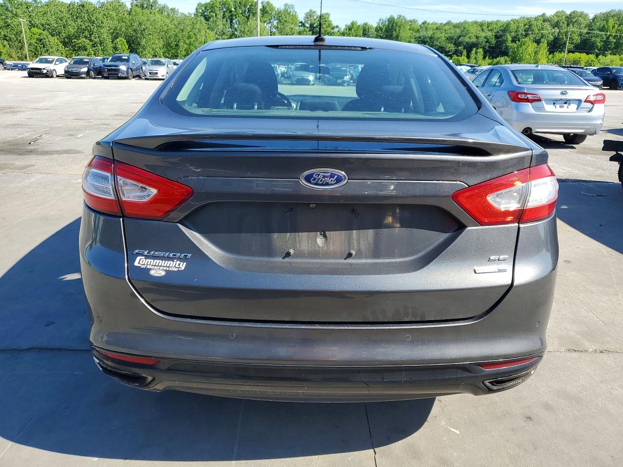 2016 FORD FUSION SE photo 11