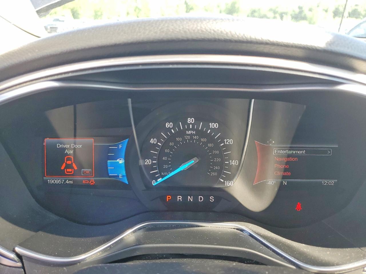 2016 FORD FUSION SE photo 17