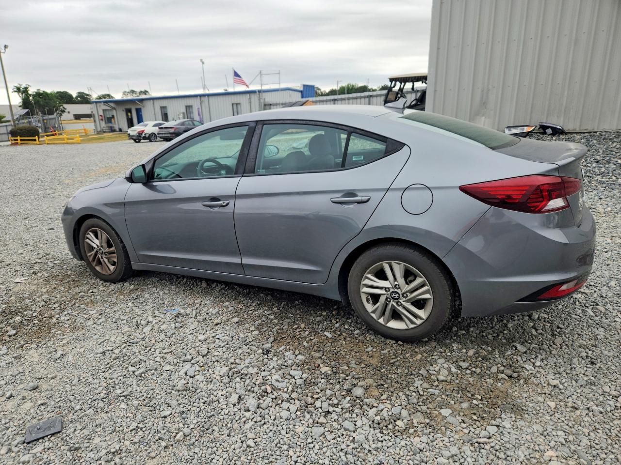 2019 HYUNDAI ELANTRA SEL photo 3