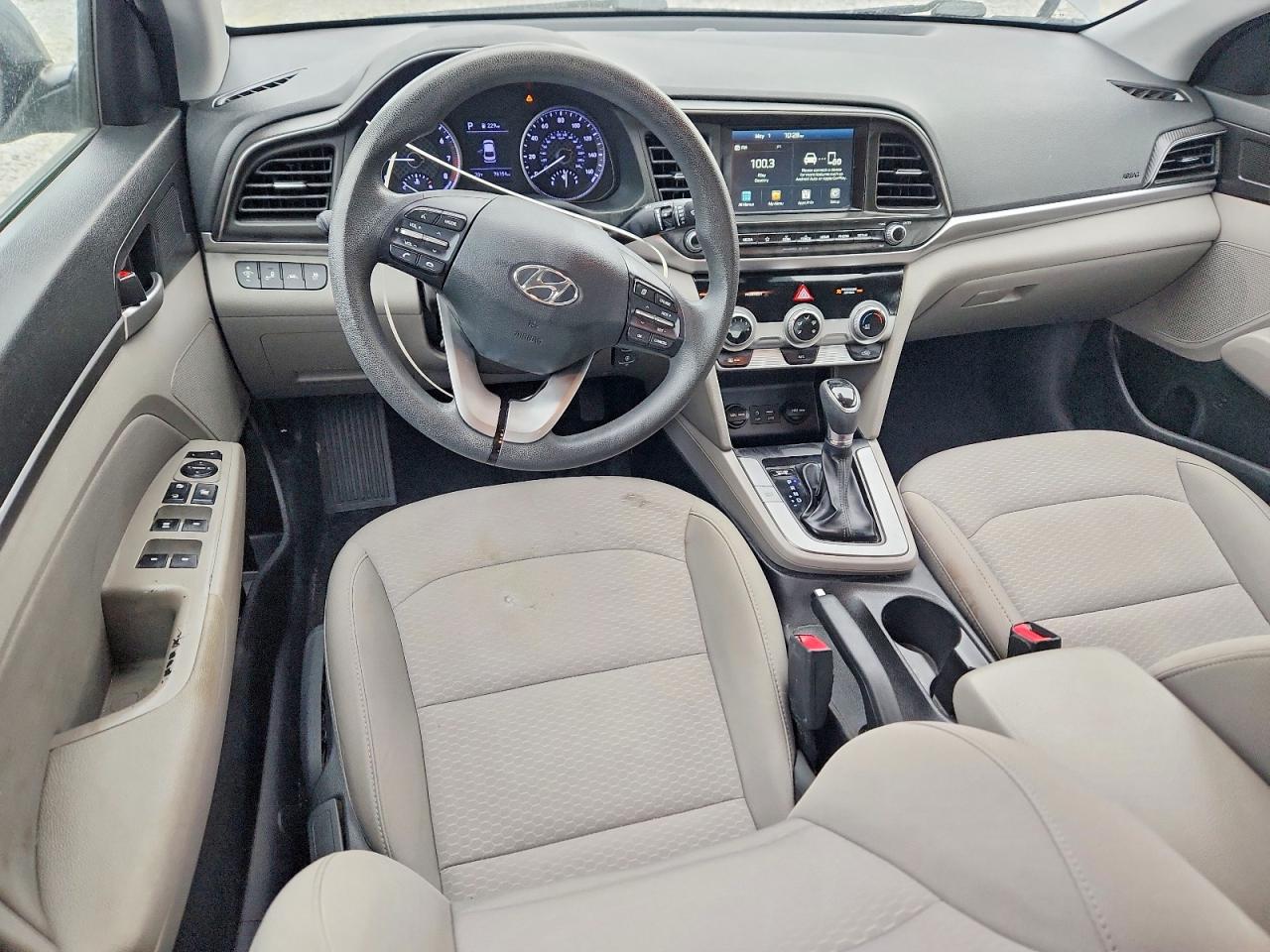2019 HYUNDAI ELANTRA SEL photo 15