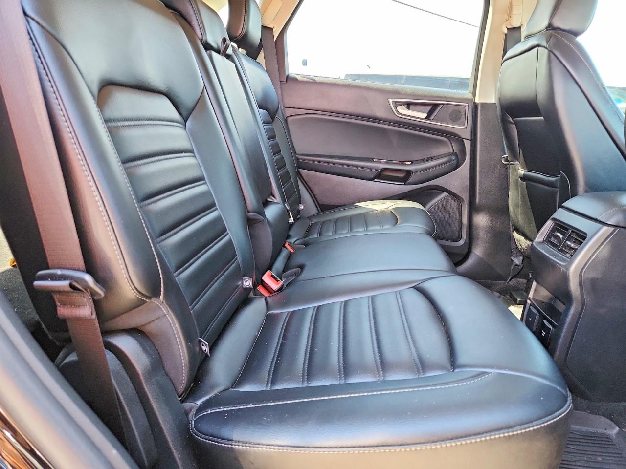 2020 FORD EDGE SEL photo 21