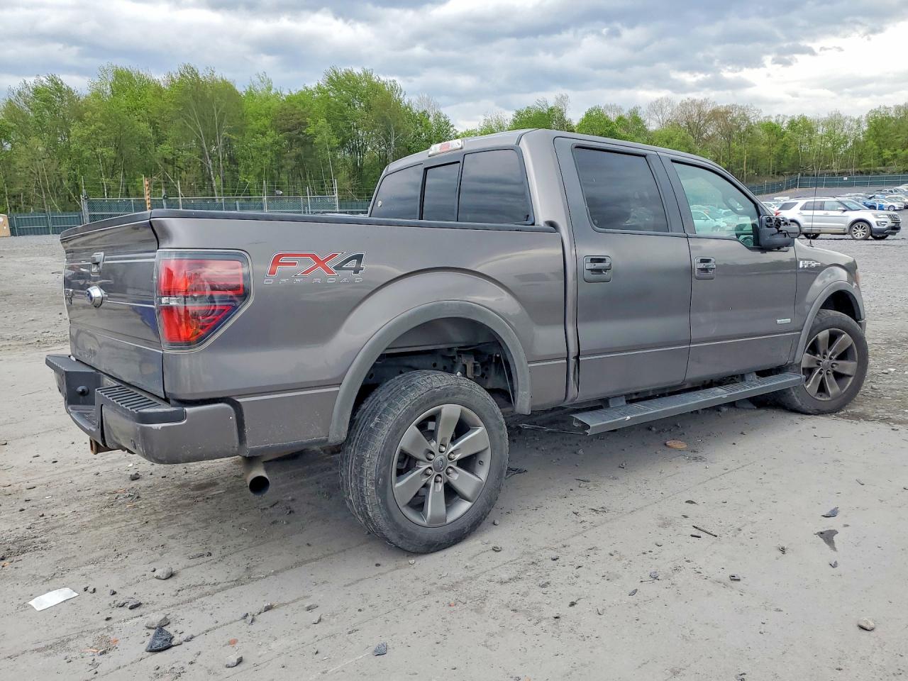 2013 FORD F150 SUPERCREW photo 5