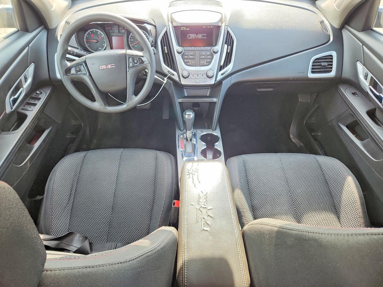 2017 GMC TERRAIN SLE photo 15