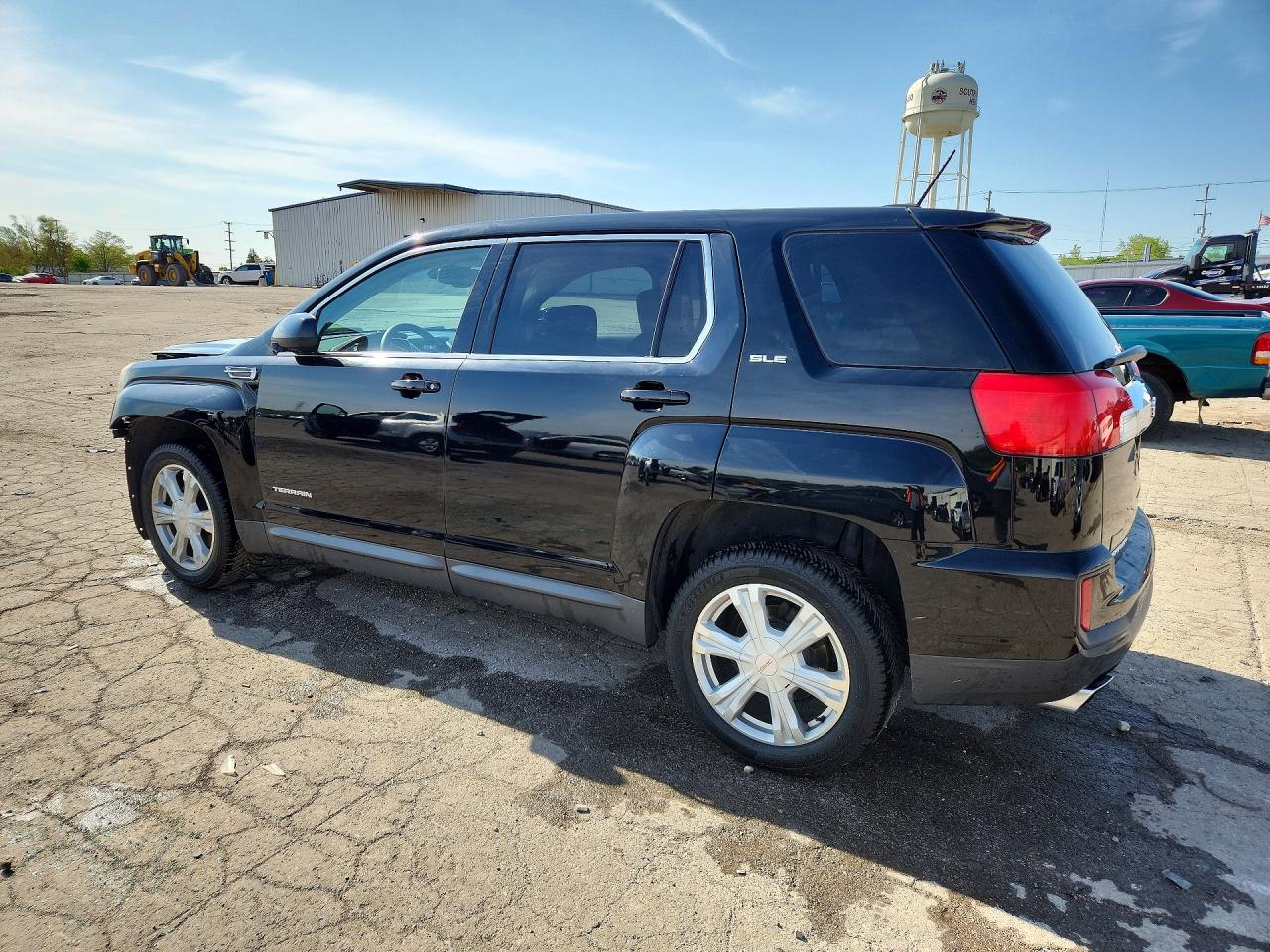 2017 GMC TERRAIN SLE photo 3
