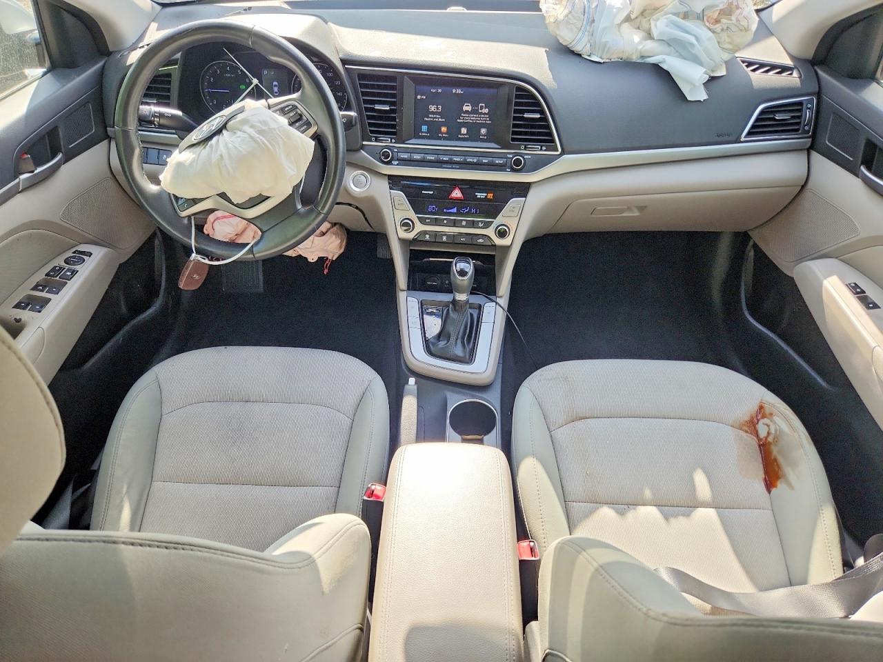 2017 HYUNDAI ELANTRA SE photo 22