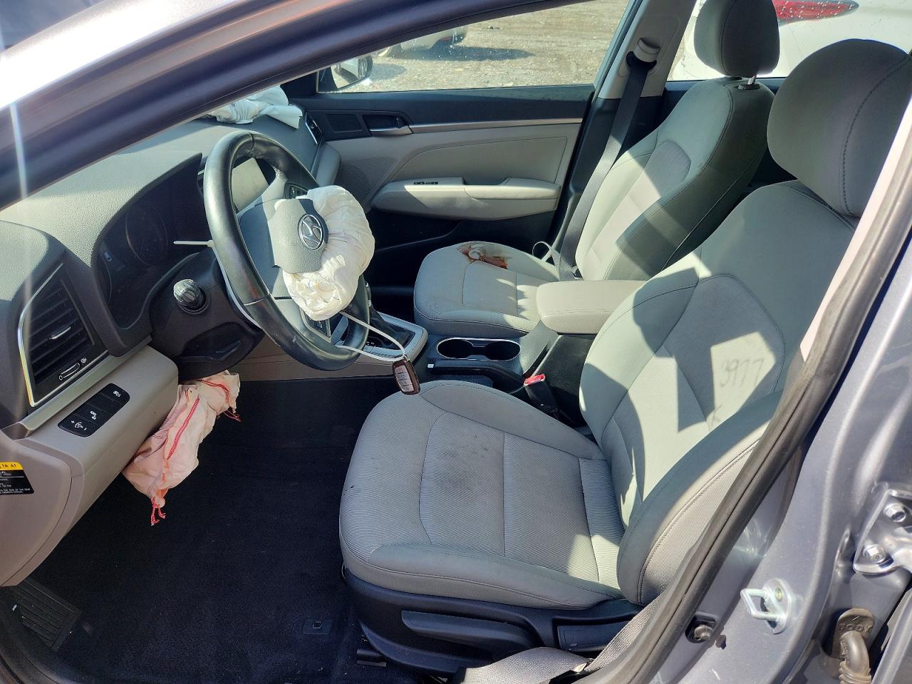 2017 HYUNDAI ELANTRA SE photo 19
